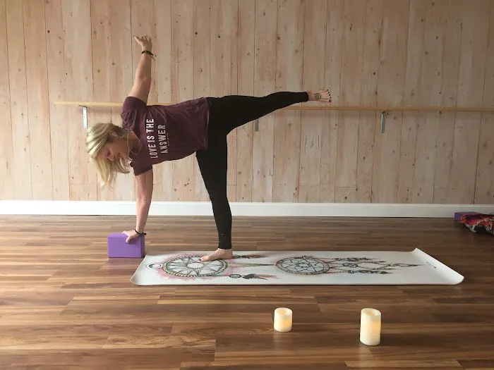 Holistic Yoga and Reiki Picture 10