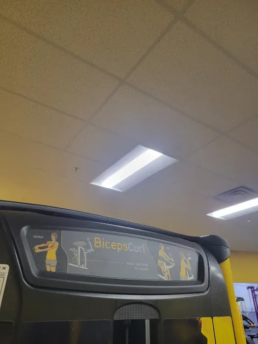 Planet Fitness Picture 6