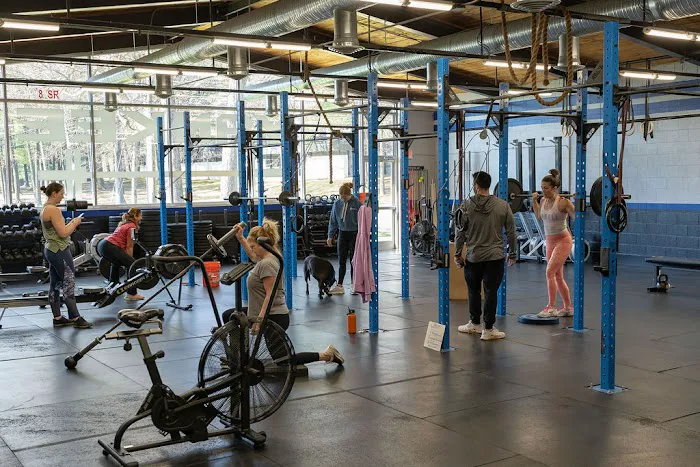 Yankee Fitness Company Picture 8