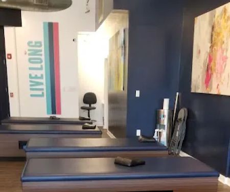 StretchLab