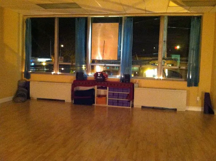 Yoga Station Picture 1
