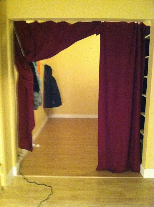 Yoga Station Picture 9