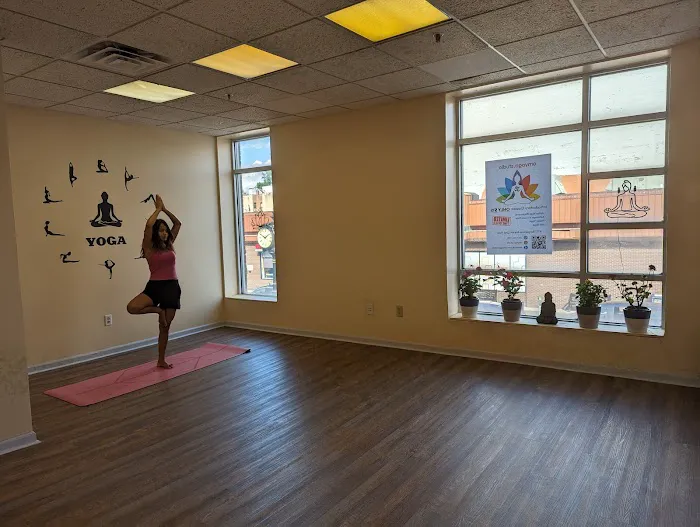 OmYoga.Studio Picture 1