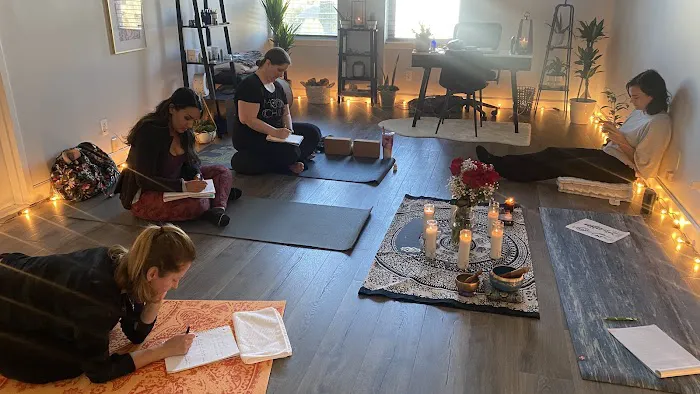 Rise & Flow Yoga, Healing & Wellness Studio Picture 6