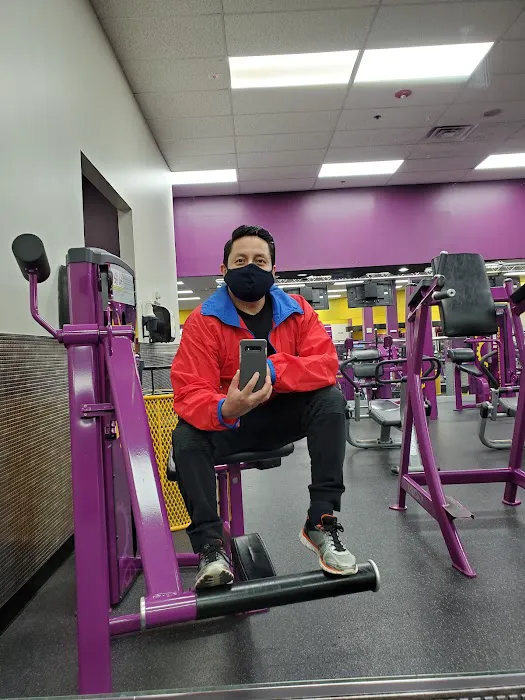 Planet Fitness Picture 7