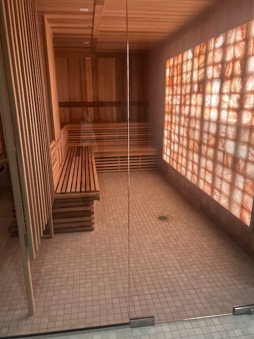 Club Studio Picture 7