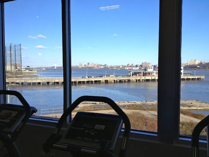 Fitness Factory Health Club Picture 4