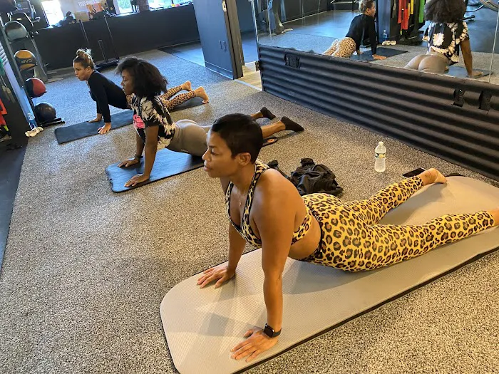 LVL UP 2 Fitness Studio Picture 9