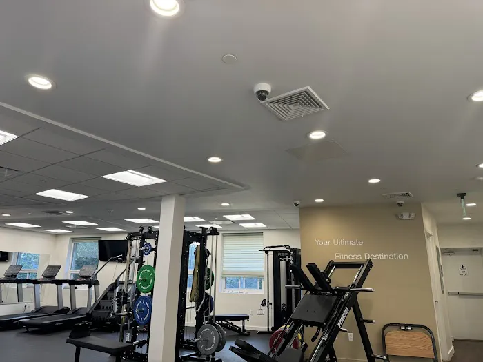 Luxe Multi Gym Picture 1