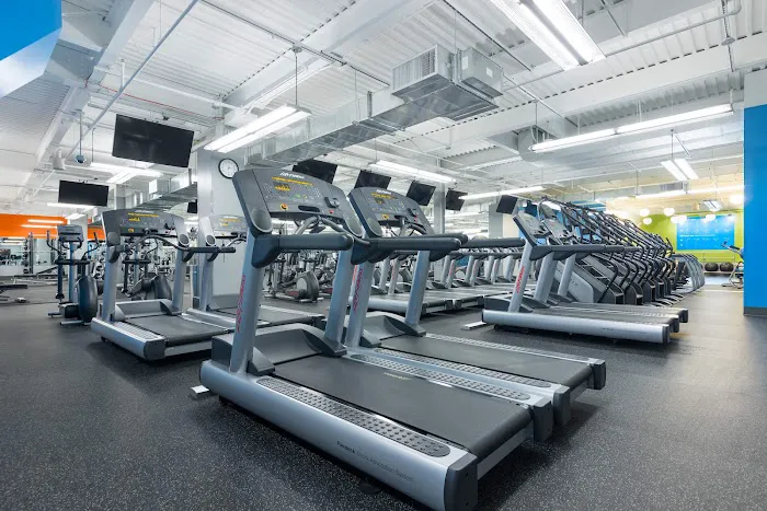Blink Fitness Coney Island Picture 2