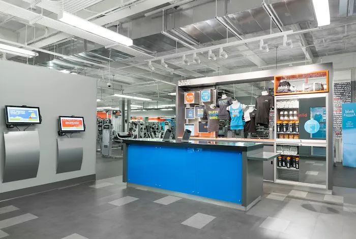 Blink Fitness Coney Island Picture 3