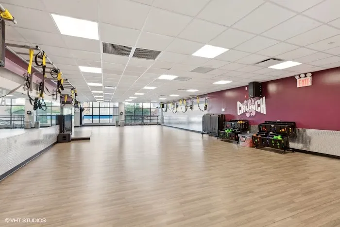 Crunch Fitness - Flatbush Picture 3