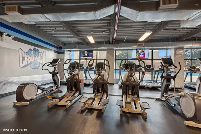 Crunch Fitness - Flatbush Picture 6