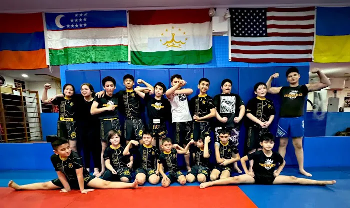 Falcons Fight Club Picture 6