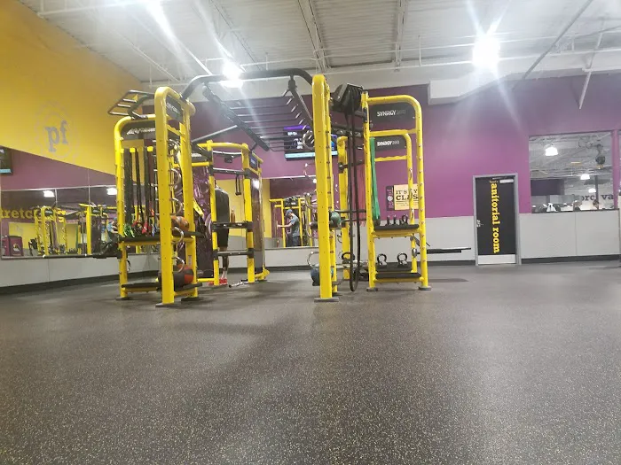 Planet Fitness Picture 5