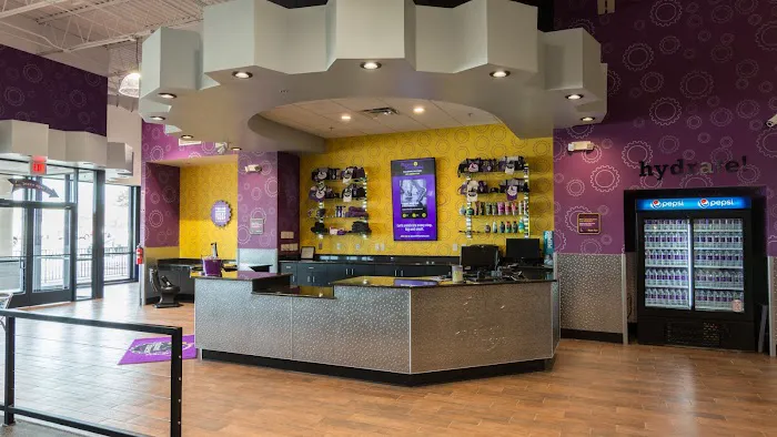 Planet Fitness Picture 5