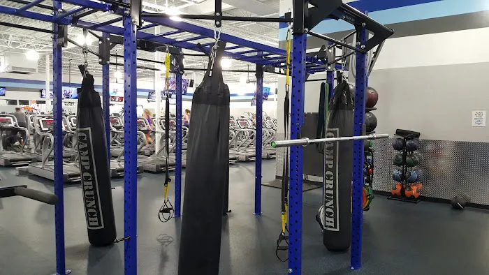 Crunch Fitness - West End Picture 10