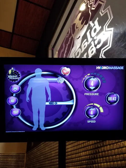 Planet Fitness Picture 3