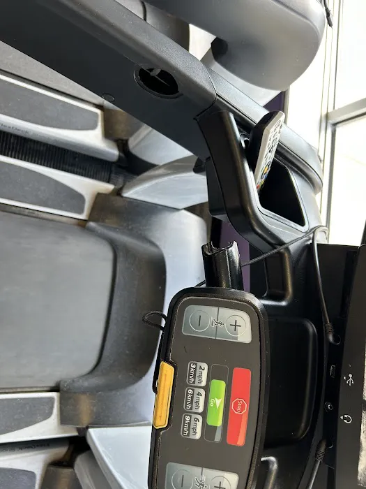 Anytime Fitness Picture 7