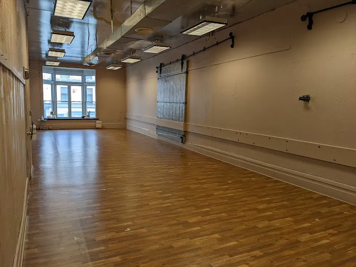 Downtown Yoga Loft Picture 1