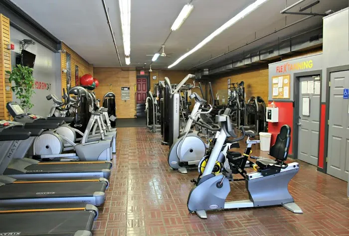 Flex Fitness Picture 4