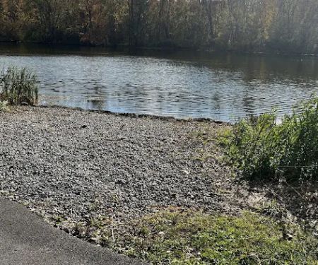 Kayak launch