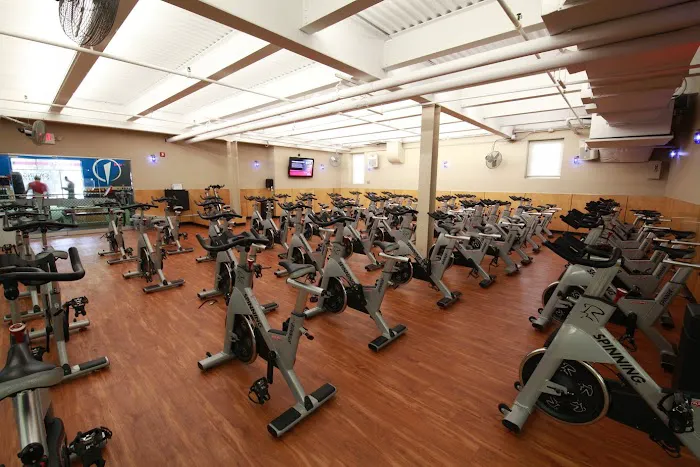 The Edge Fitness Clubs Picture 4