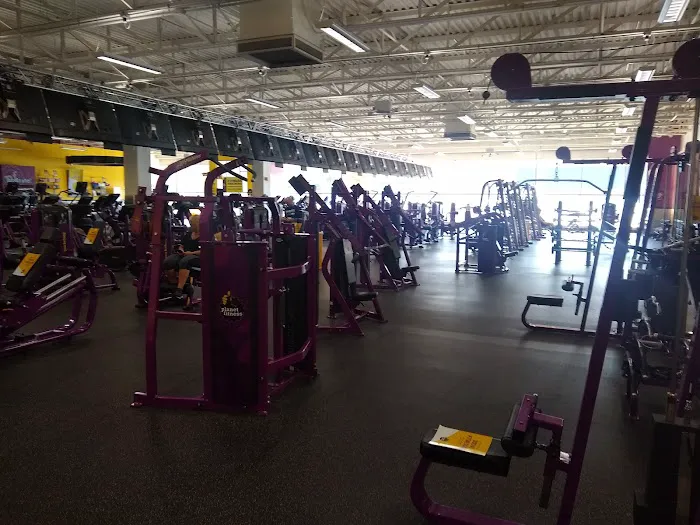Planet Fitness Picture 5