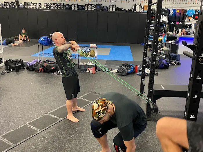 Strength N Honor Training and Nutrition Coaching Picture 3