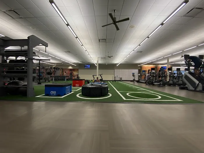 LA Fitness Picture 3