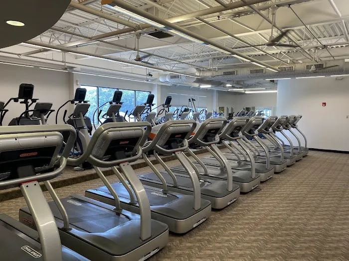 Elite Fitness Club Picture 6