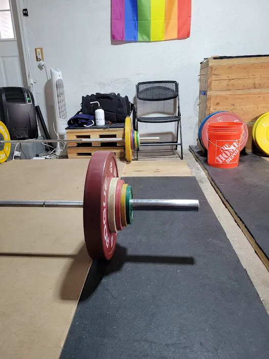 Cheshire Weightlifting Club Picture 4