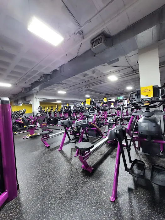Planet Fitness Picture 3