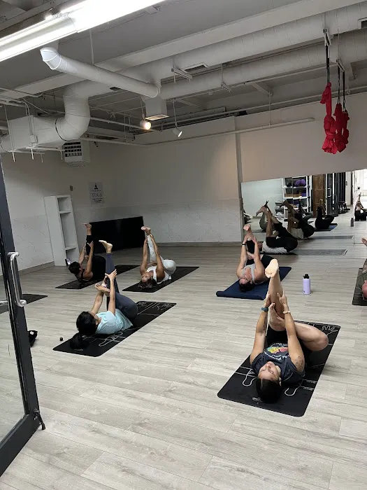 Atmananda Yoga International Picture 6