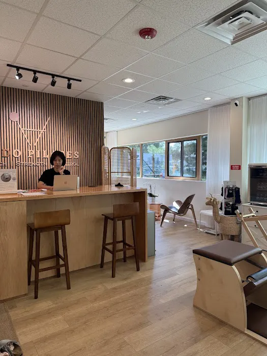 WeDo Pilates (위두 필라테스) - Classic Pilates, Romana's Pilates, Pilates Edgewater NJ Picture 7