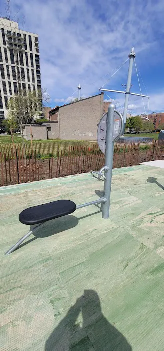 Outdoor Gym Picture 9