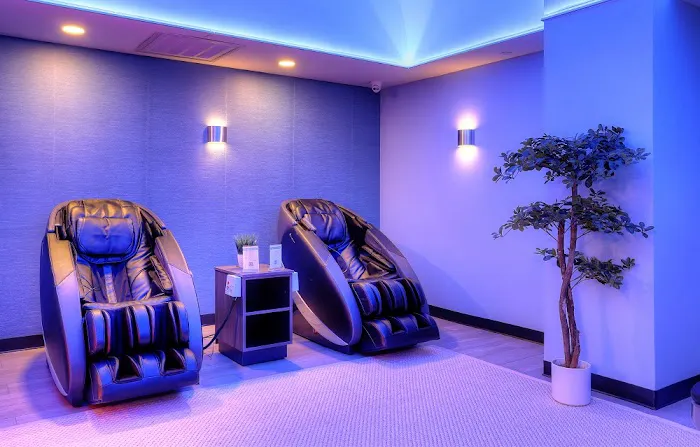 Crunch Fitness - Hoboken Picture 10