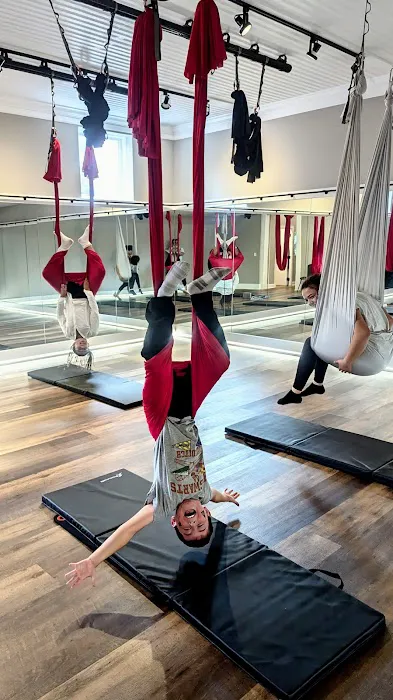 Phoenix Fitness and Yoga Picture 5