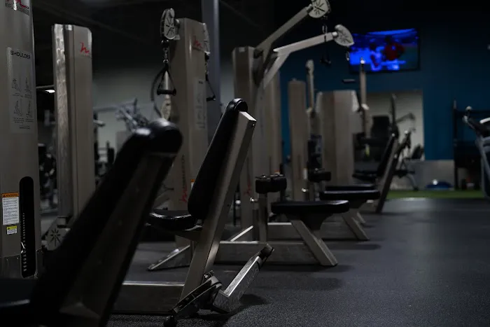 Gold's Gym Picture 5