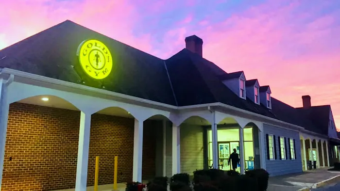 Gold's Gym Picture 10