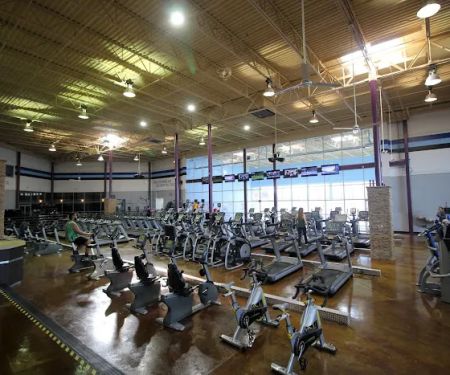 Crunch Fitness - Brook Rd