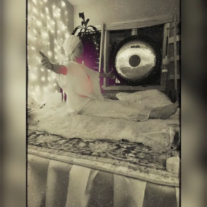 The Radiant Temple Picture 5