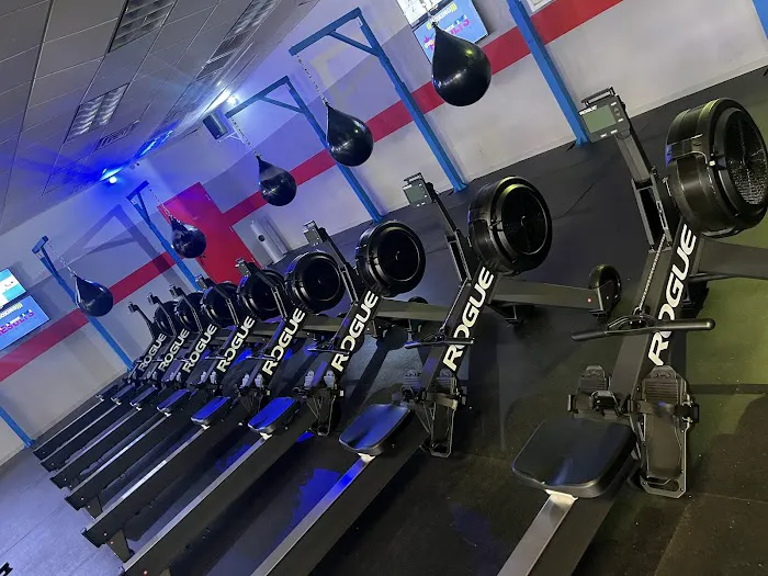 RESULTS FITNESS - GYM - STRENGTH - AND ENDURANCE Picture 7