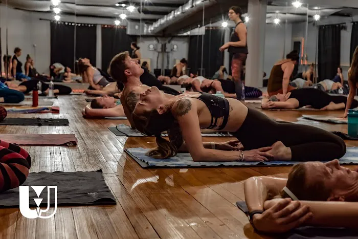 True Yoga Vermont Picture 3