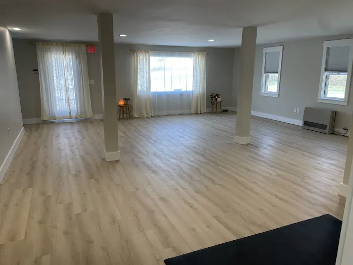 Grounded Yoga Studio Picture 1