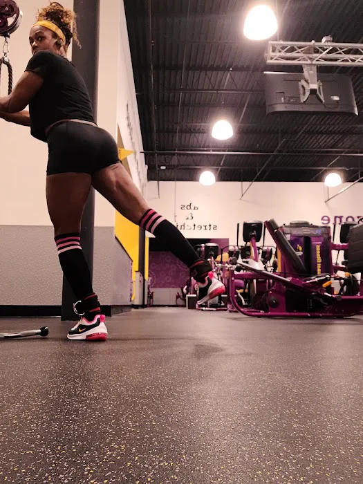 Planet Fitness Picture 5
