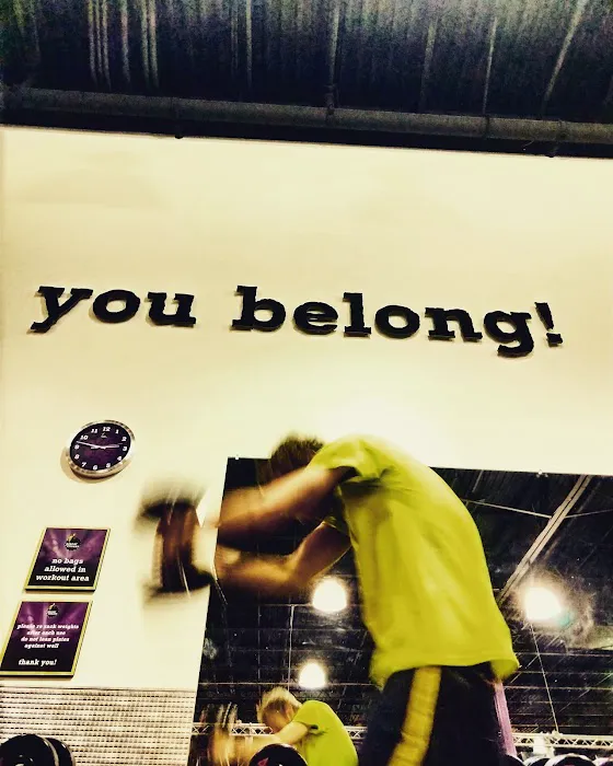Planet Fitness Picture 9