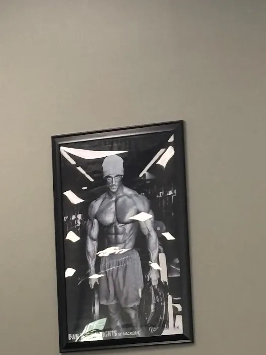 Train Hard Fitness Picture 10