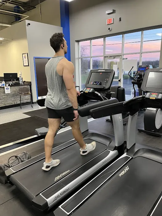 Train Hard Fitness Picture 6