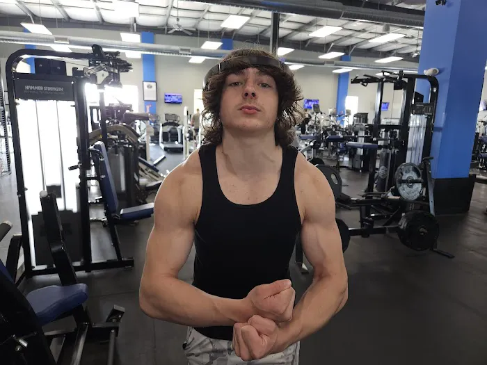 Train Hard Fitness Picture 7